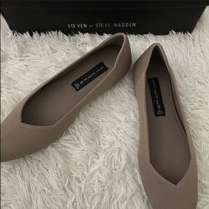 Steve Madden Flats